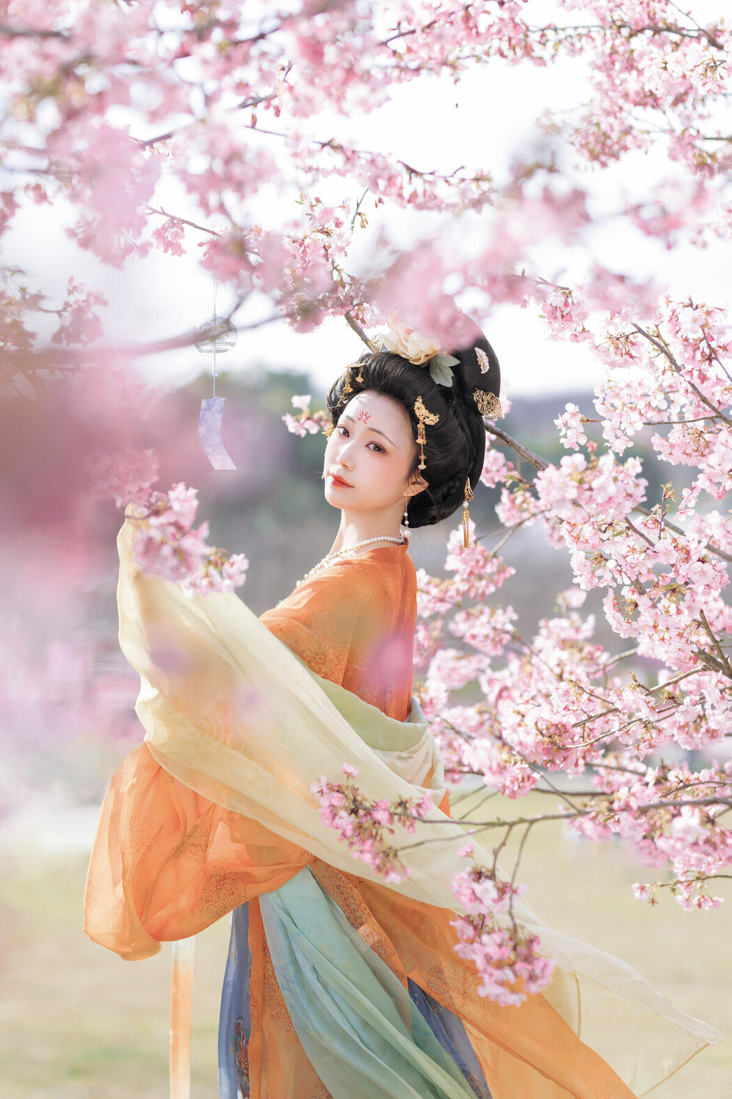 YiTuYu艺图语 Vol.8674 Qian Yue (22P)