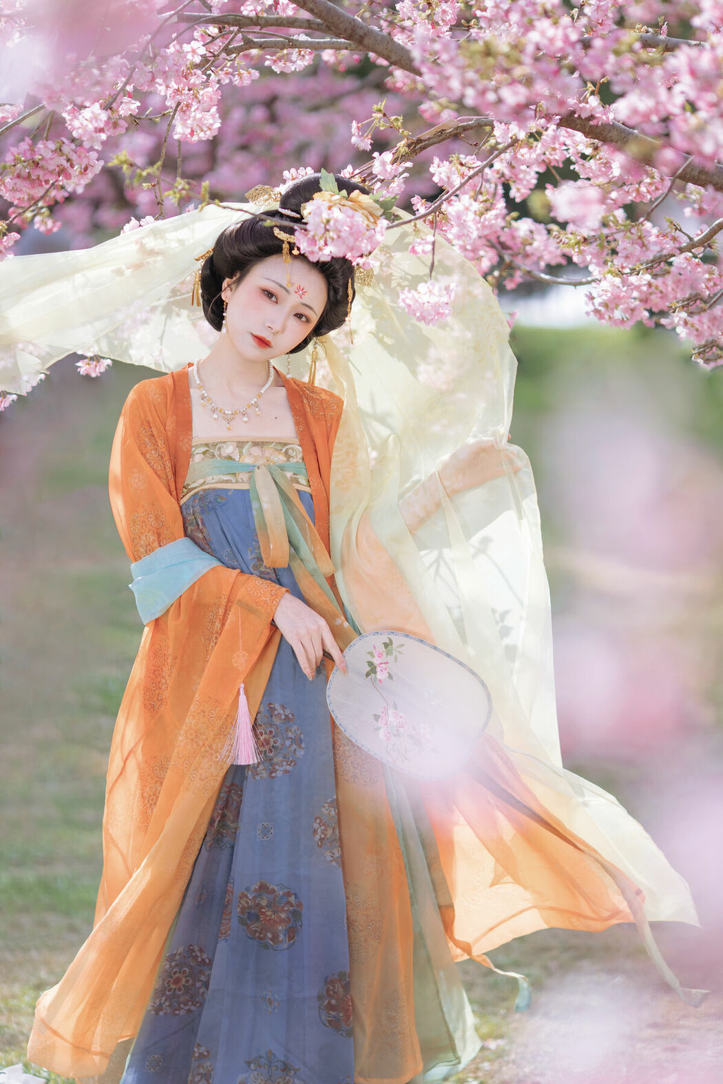 YiTuYu艺图语 Vol.8674 Qian Yue (22P)