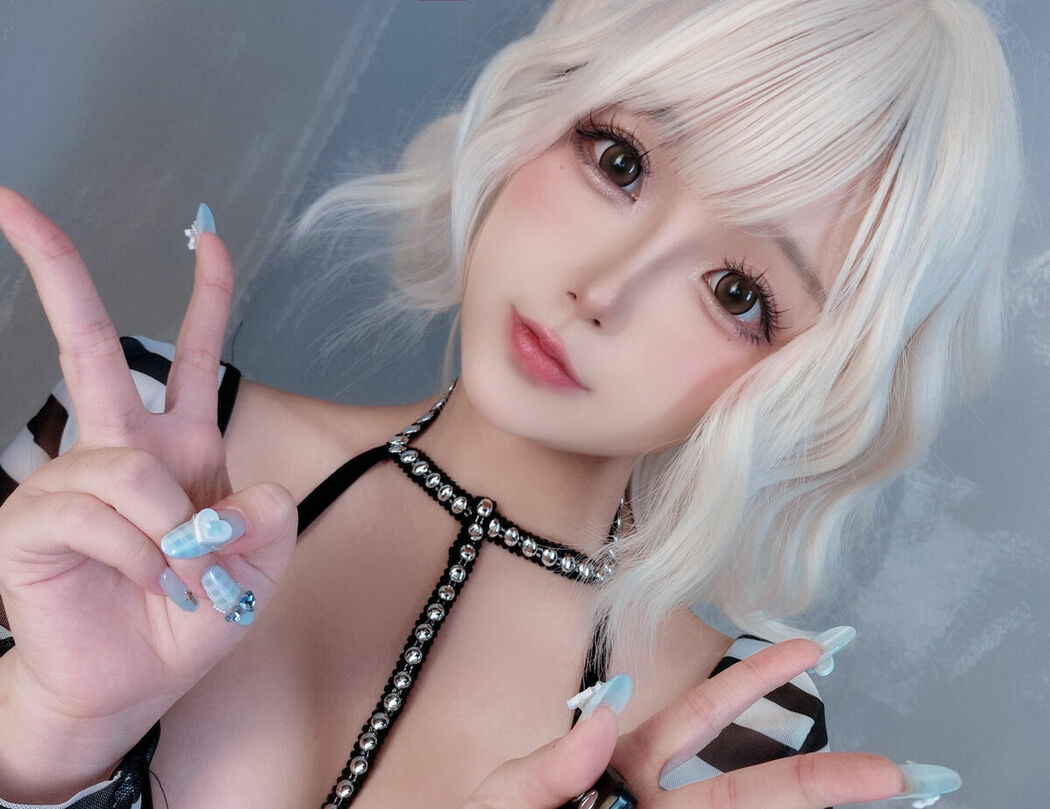 Coser@日奈娇 – 审讯室 Part01 (69P – 3V)