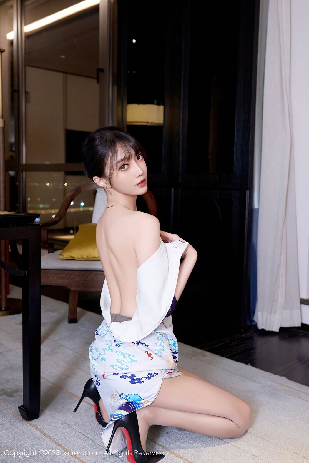 XiuRen秀人网 No.10741 Yue Er Yue Er (76P)