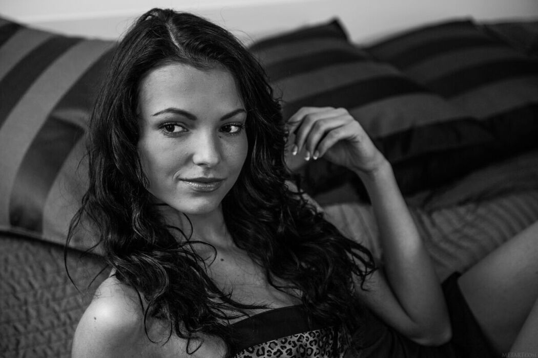 MetArt Sapphira – Felter Part03 (50P)