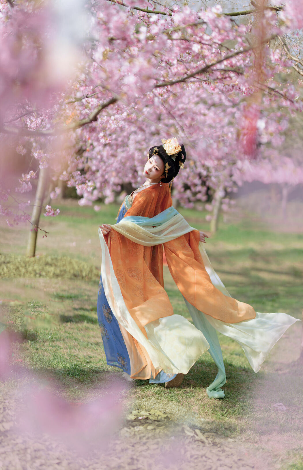 YiTuYu艺图语 Vol.8674 Qian Yue (22P)