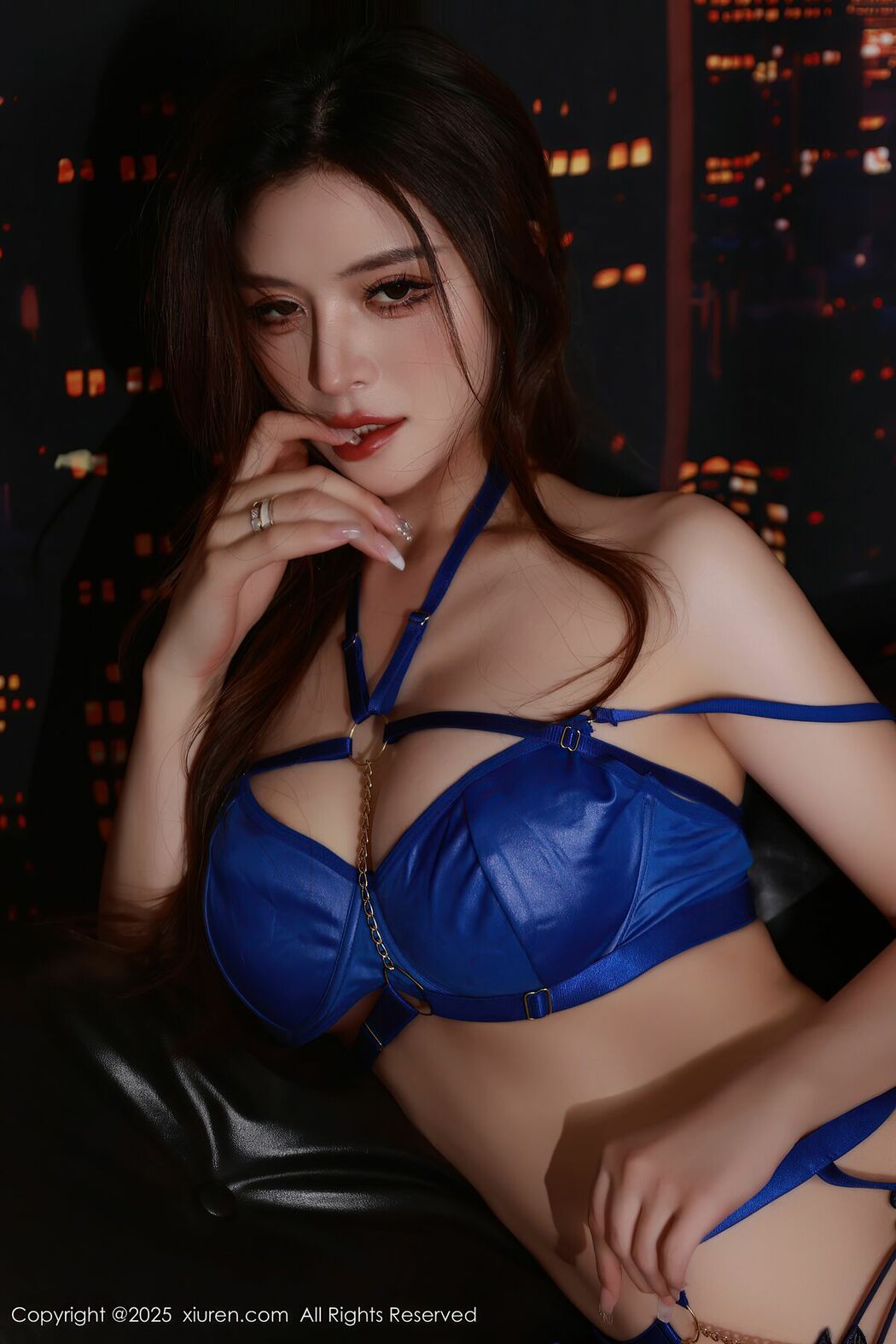 XiuRen秀人网 No.10740 A Yi Sha (72P)