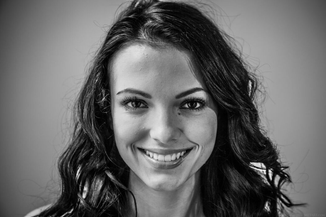 MetArt Sapphira – Felter Part03 (50P)