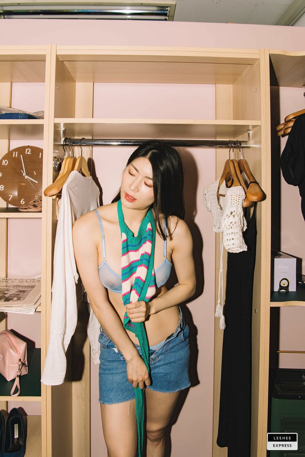 LE LEHC-151A Min.E 민이 (64P)