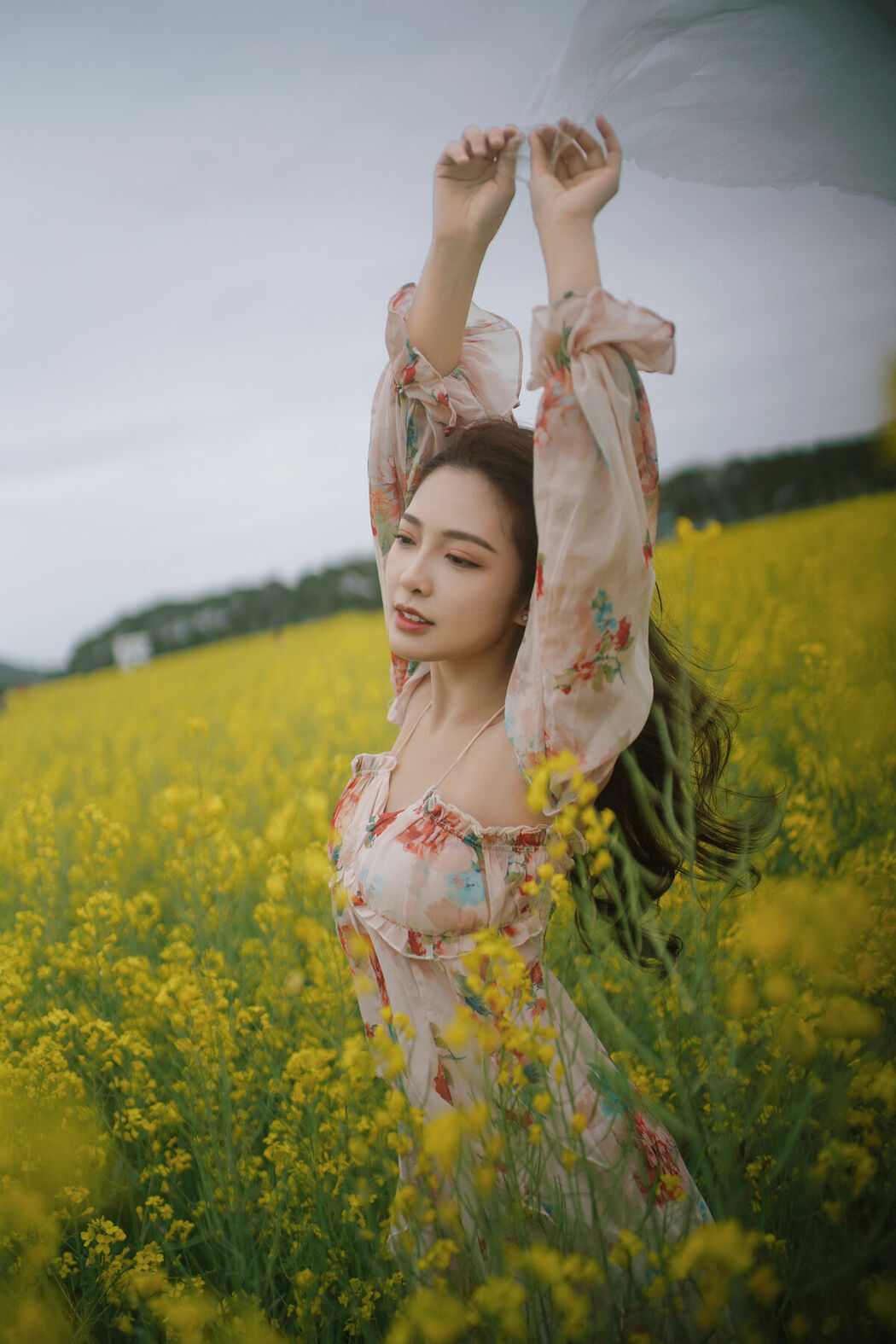 YiTuYu艺图语 Vol.8672 Ying Er YY (52P)