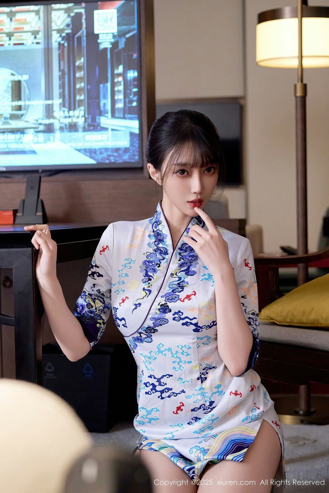 XiuRen秀人网 No.10741 Yue Er Yue Er (76P)