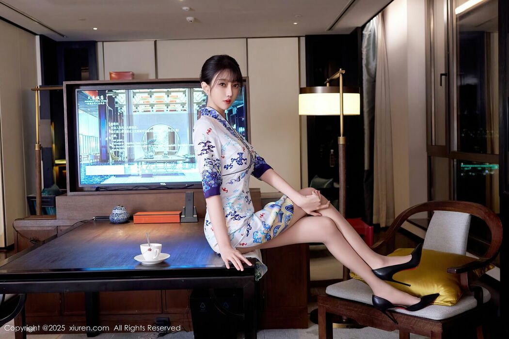 XiuRen秀人网 No.10741 Yue Er Yue Er (76P)