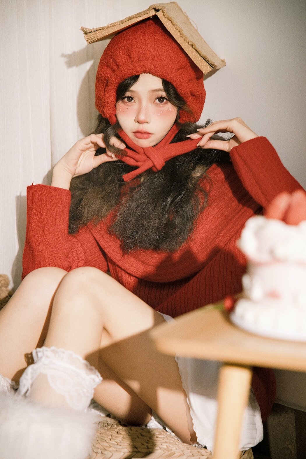 YiTuYu艺图语 Vol.8677 Dan Gao (16P) Cover Photo