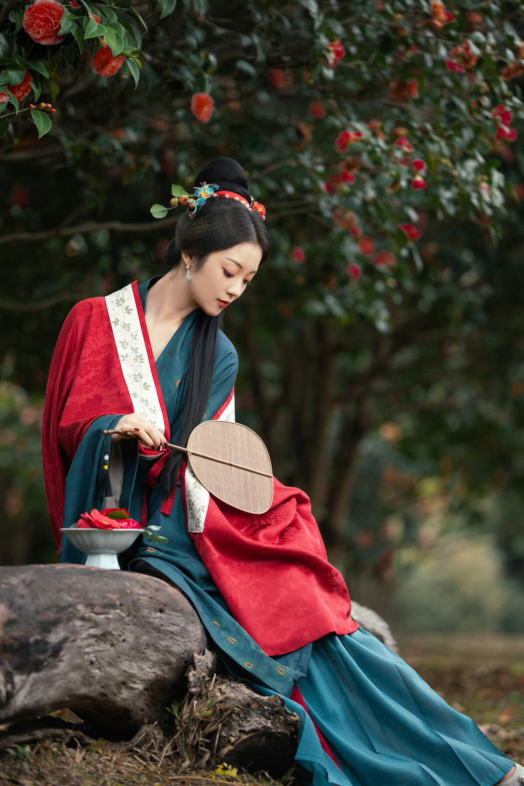 YiTuYu艺图语 Vol.8689 Qi Ni Si Mao (41P)