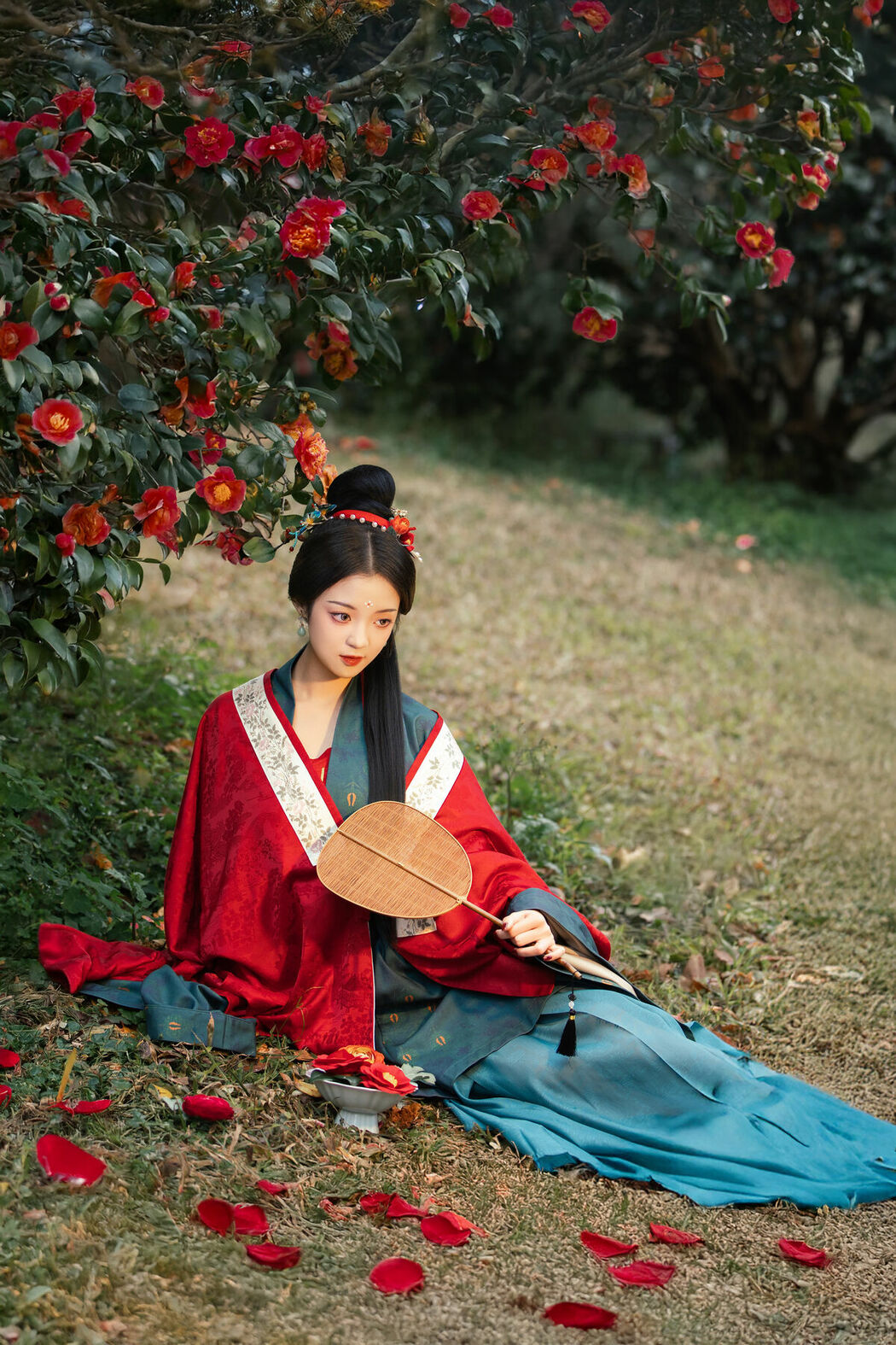 YiTuYu艺图语 Vol.8689 Qi Ni Si Mao (41P)