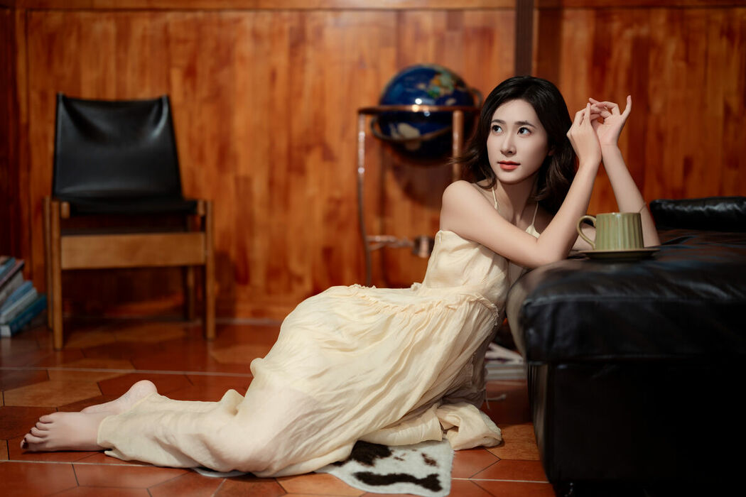 YiTuYu艺图语 Vol.8676 Fu Po (45P)