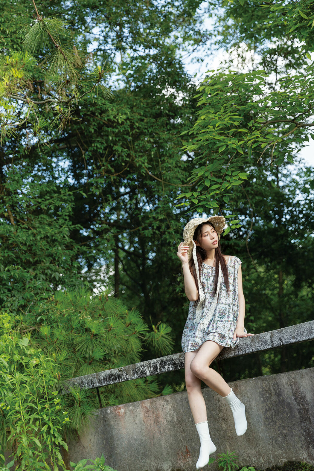 YiTuYu艺图语 Vol.8682 Kun Kun Bu Kun Le (38P)