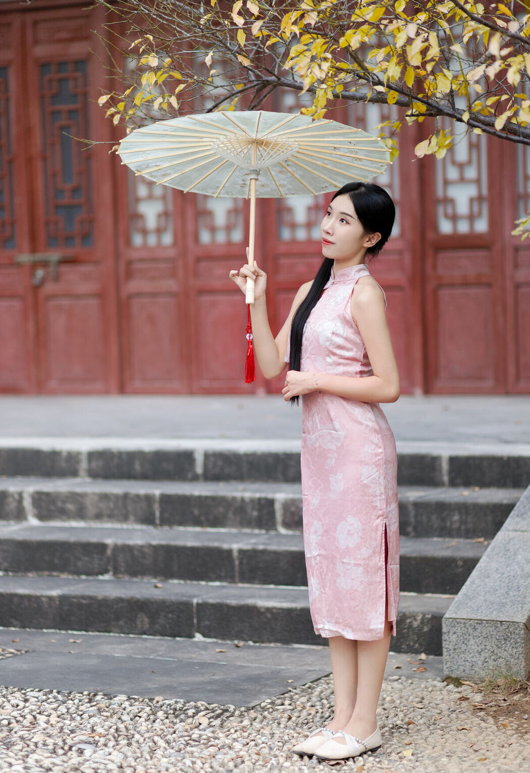 YiTuYu艺图语 Vol.8675 Chu Yin (18P)