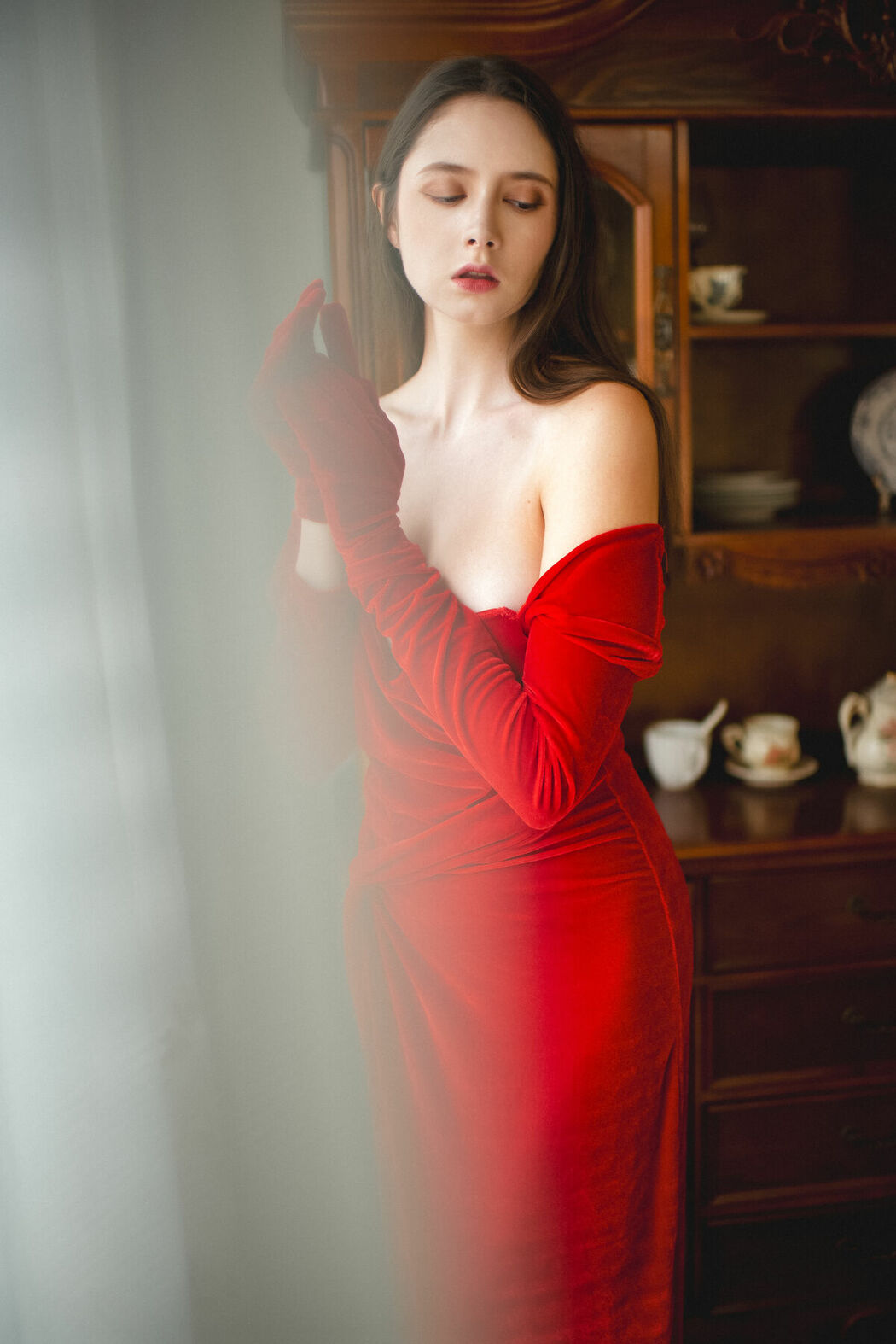 YiTuYu艺图语 Vol.8688 She Mi Tuo Wa (18P)