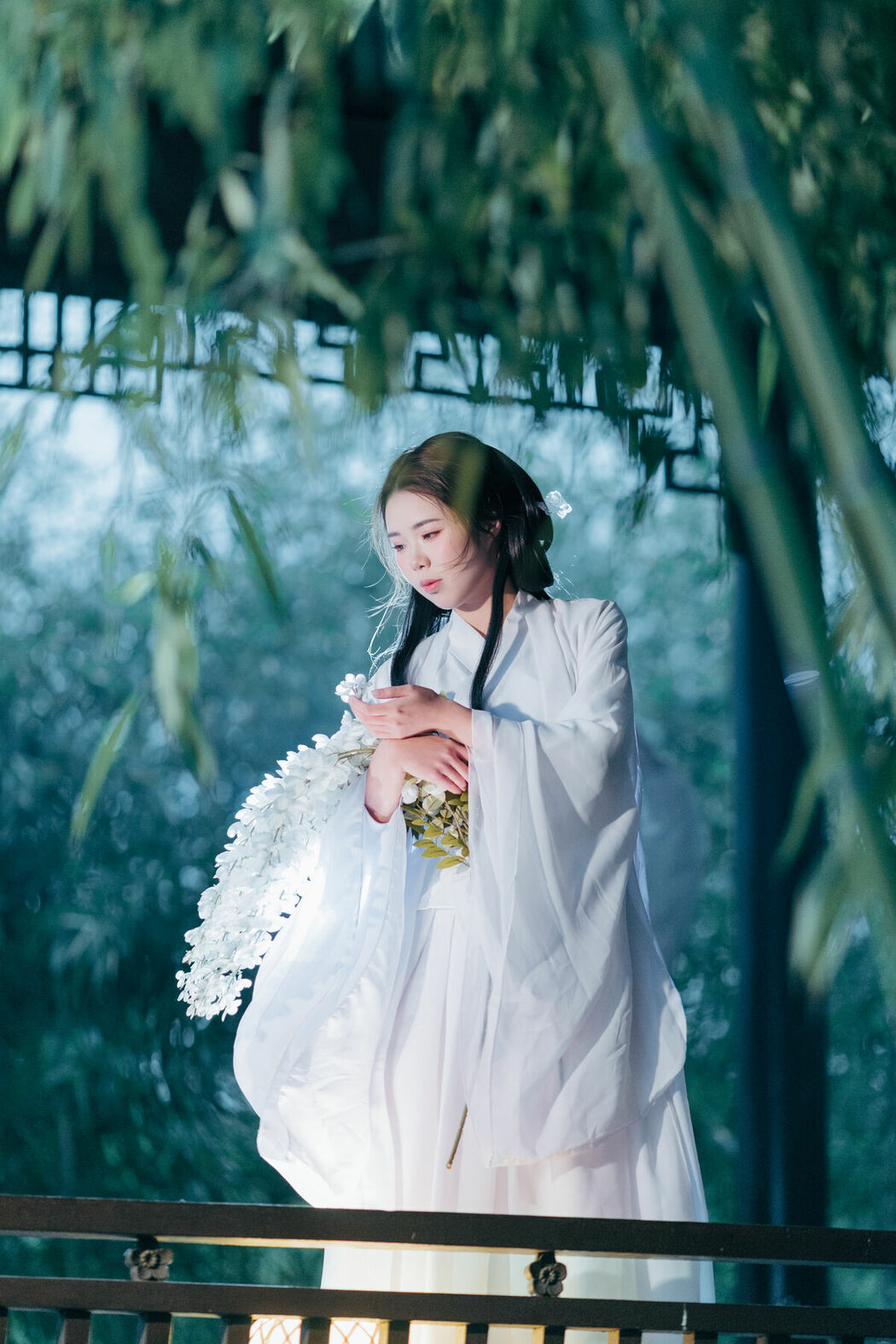 YiTuYu艺图语 Vol.8687 Su Su (24P)