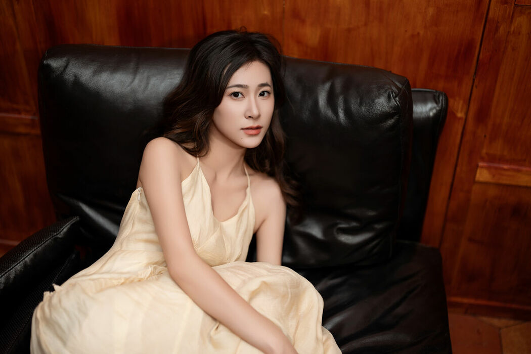 YiTuYu艺图语 Vol.8676 Fu Po (45P)