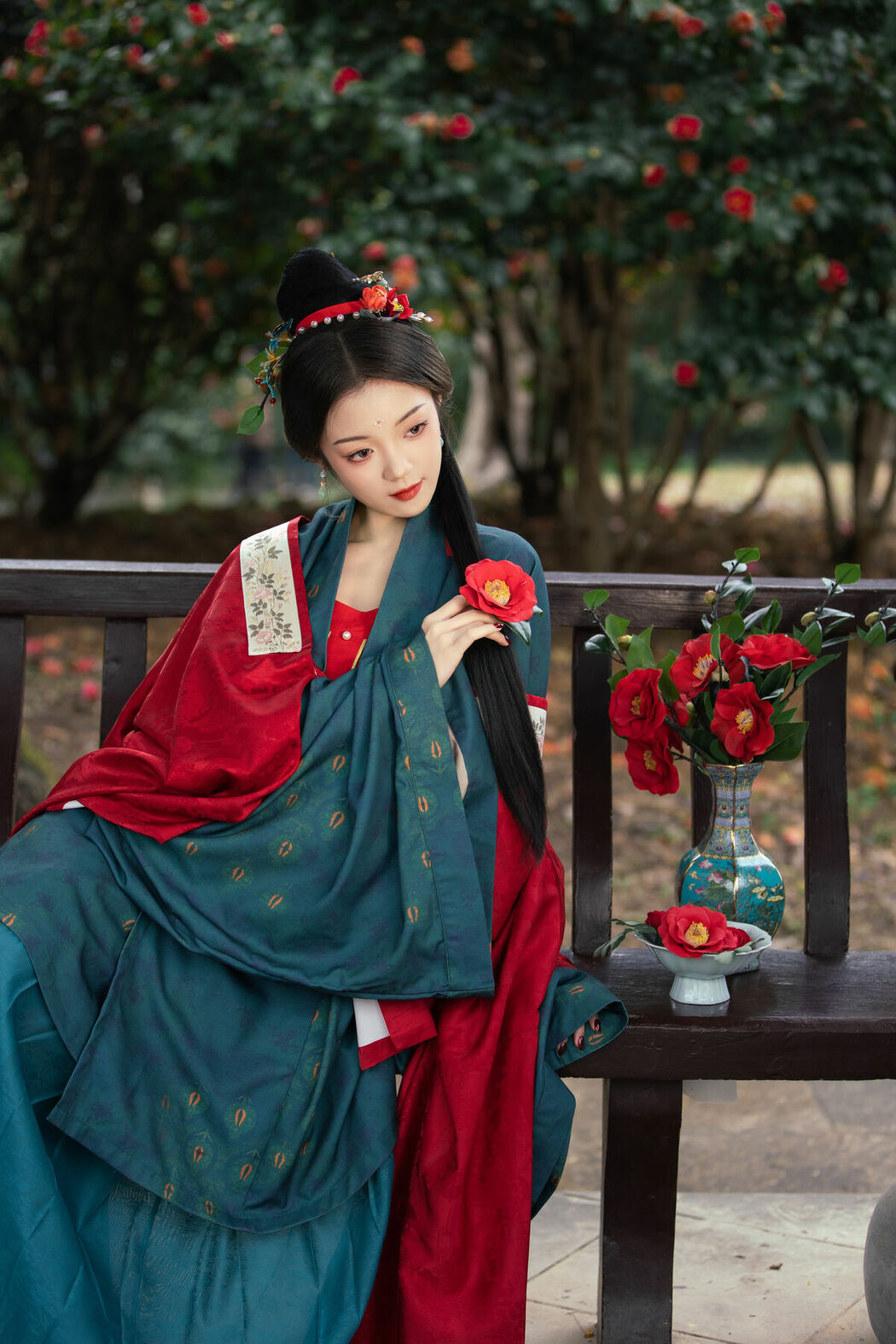 YiTuYu艺图语 Vol.8689 Qi Ni Si Mao (41P)