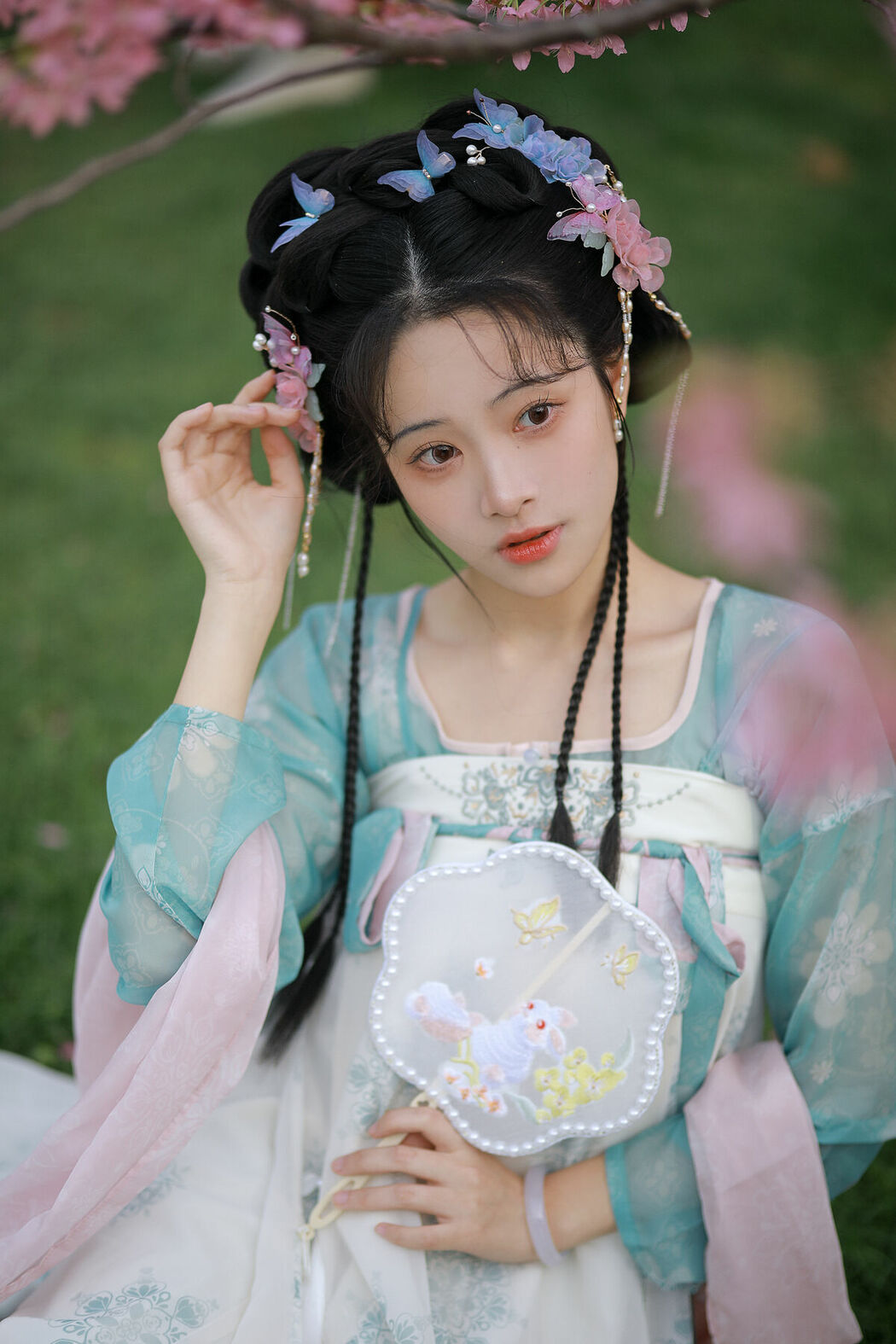 YiTuYu艺图语 Vol.8684 Mian Mian Si Yuan Dao (16P)