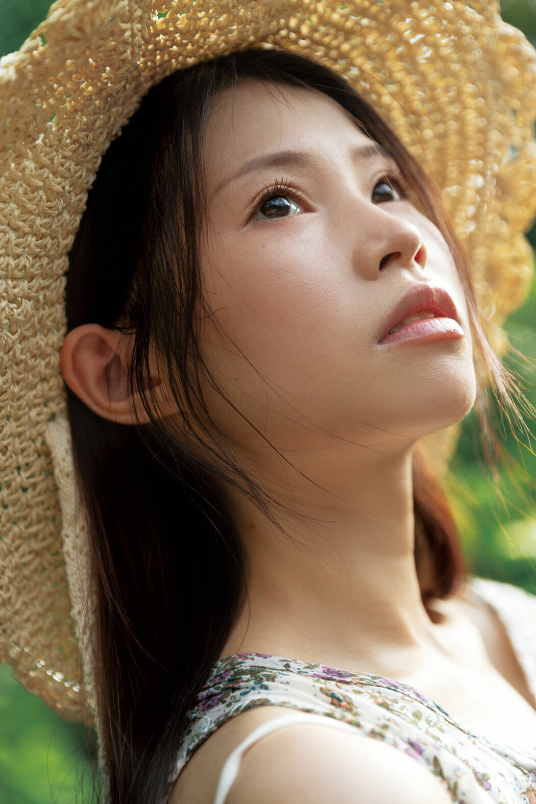 YiTuYu艺图语 Vol.8682 Kun Kun Bu Kun Le (38P)