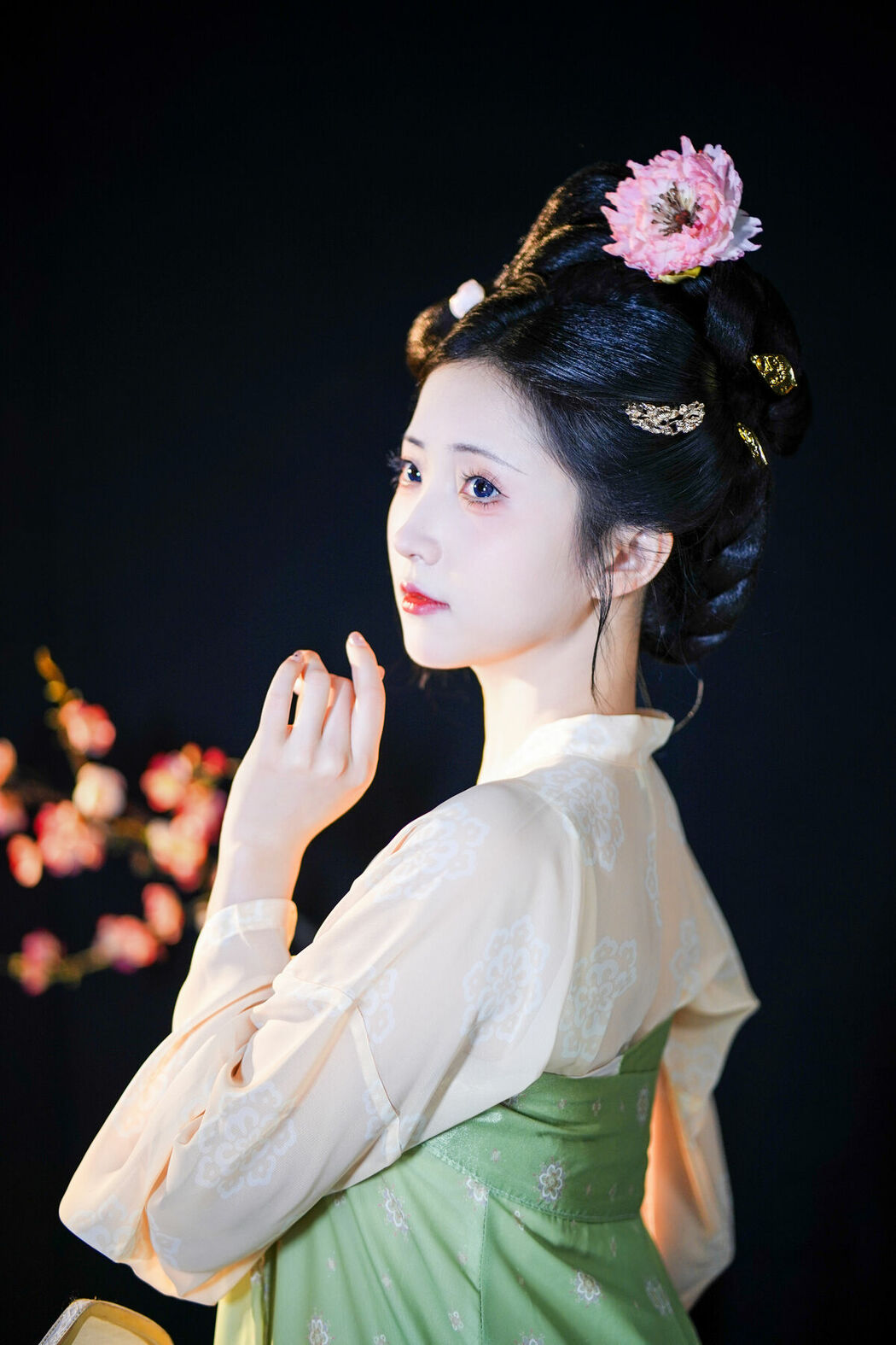 YiTuYu艺图语 Vol.8680 Tu Ya W (21P)