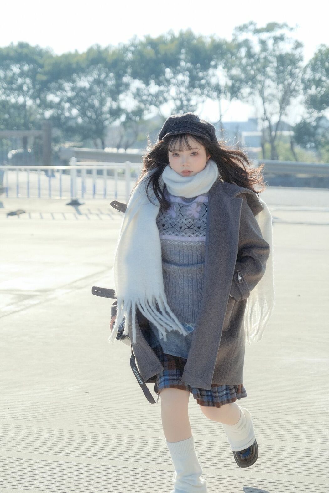 YiTuYu艺图语 Vol.8681 Bei Bei Bu Shu Jiao (20P)