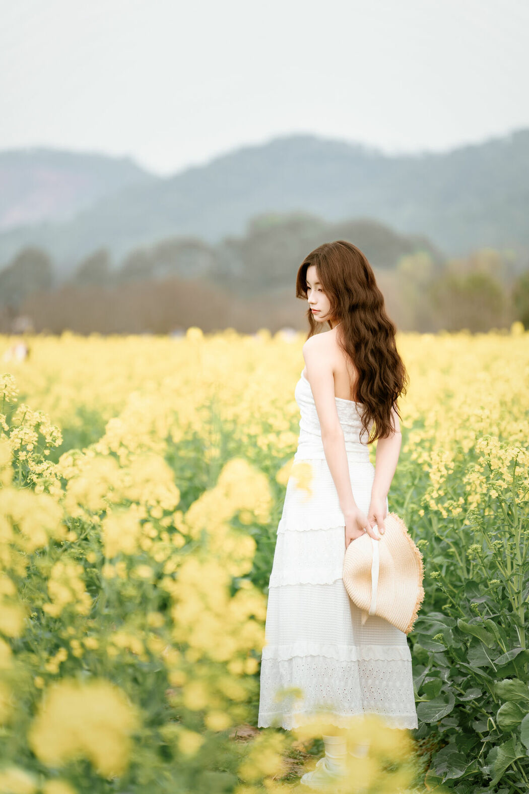 YiTuYu艺图语 Vol.8685 Shen Me Shi Hou Yang Xiao Gou (30P)