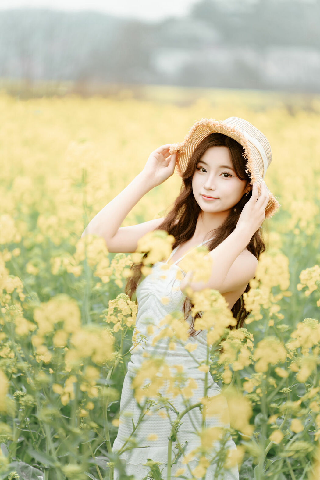 YiTuYu艺图语 Vol.8685 Shen Me Shi Hou Yang Xiao Gou (30P)