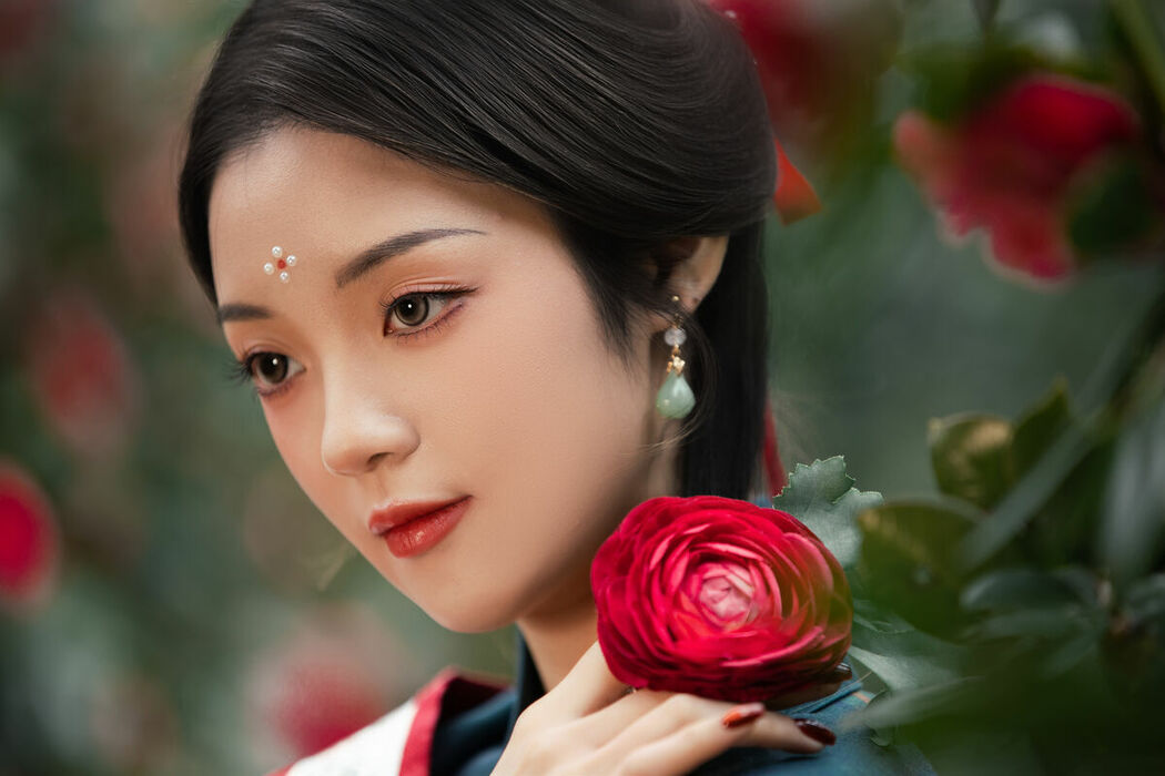 YiTuYu艺图语 Vol.8689 Qi Ni Si Mao (41P)