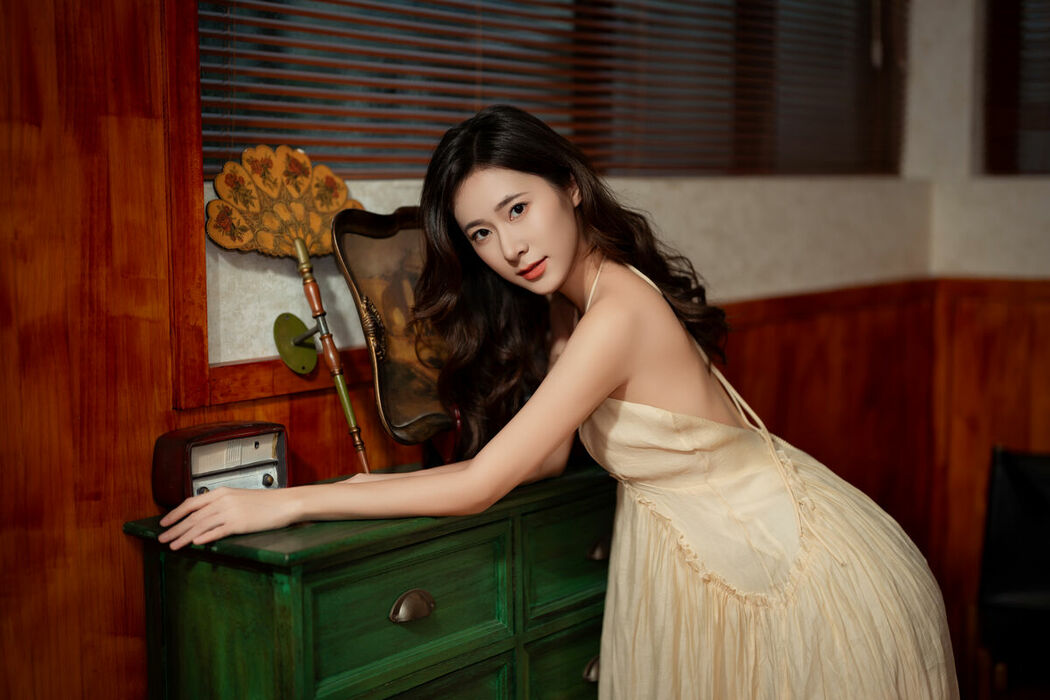 YiTuYu艺图语 Vol.8676 Fu Po (45P)