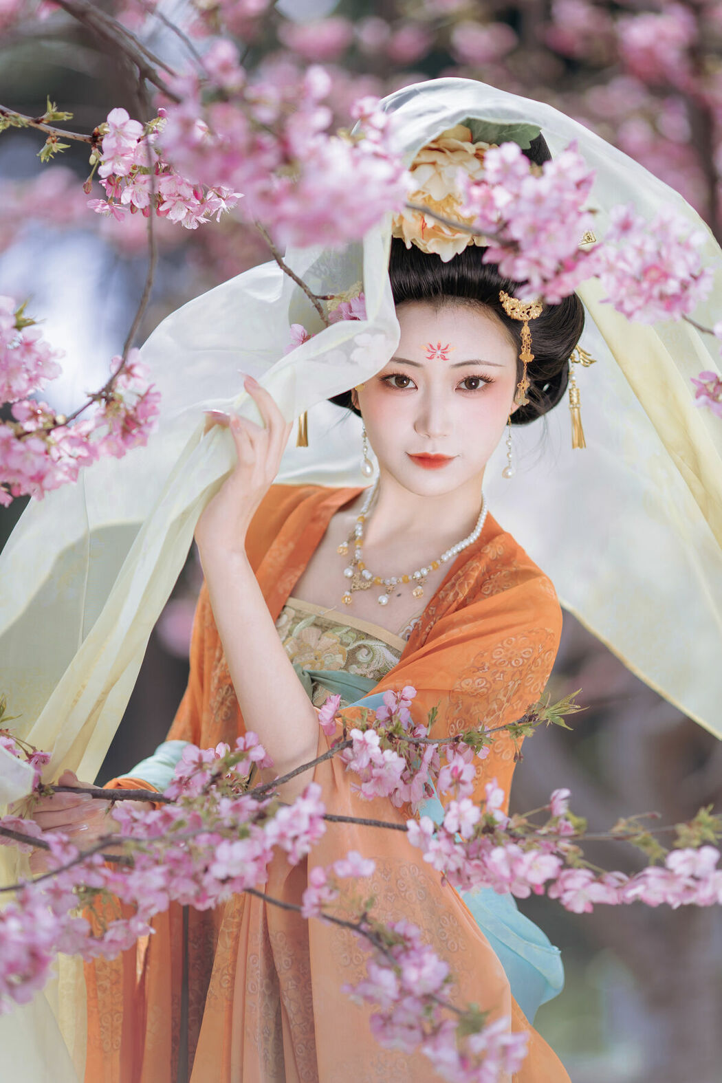 YiTuYu艺图语 Vol.8674 Qian Yue (22P)