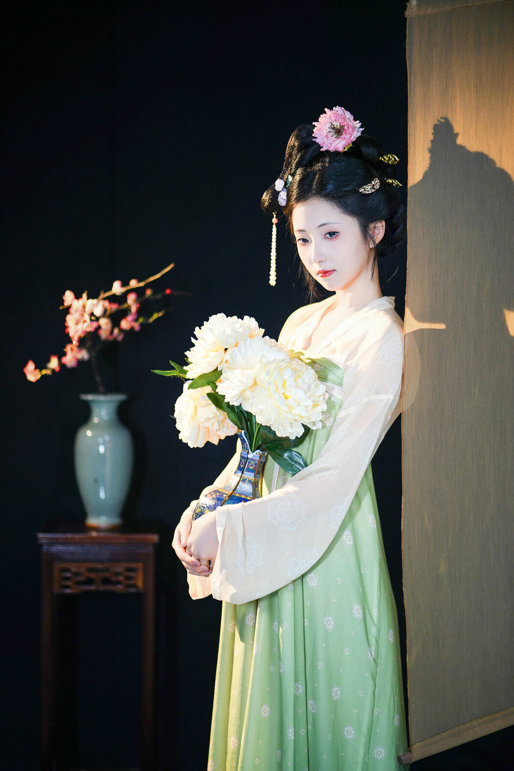 YiTuYu艺图语 Vol.8680 Tu Ya W (21P)