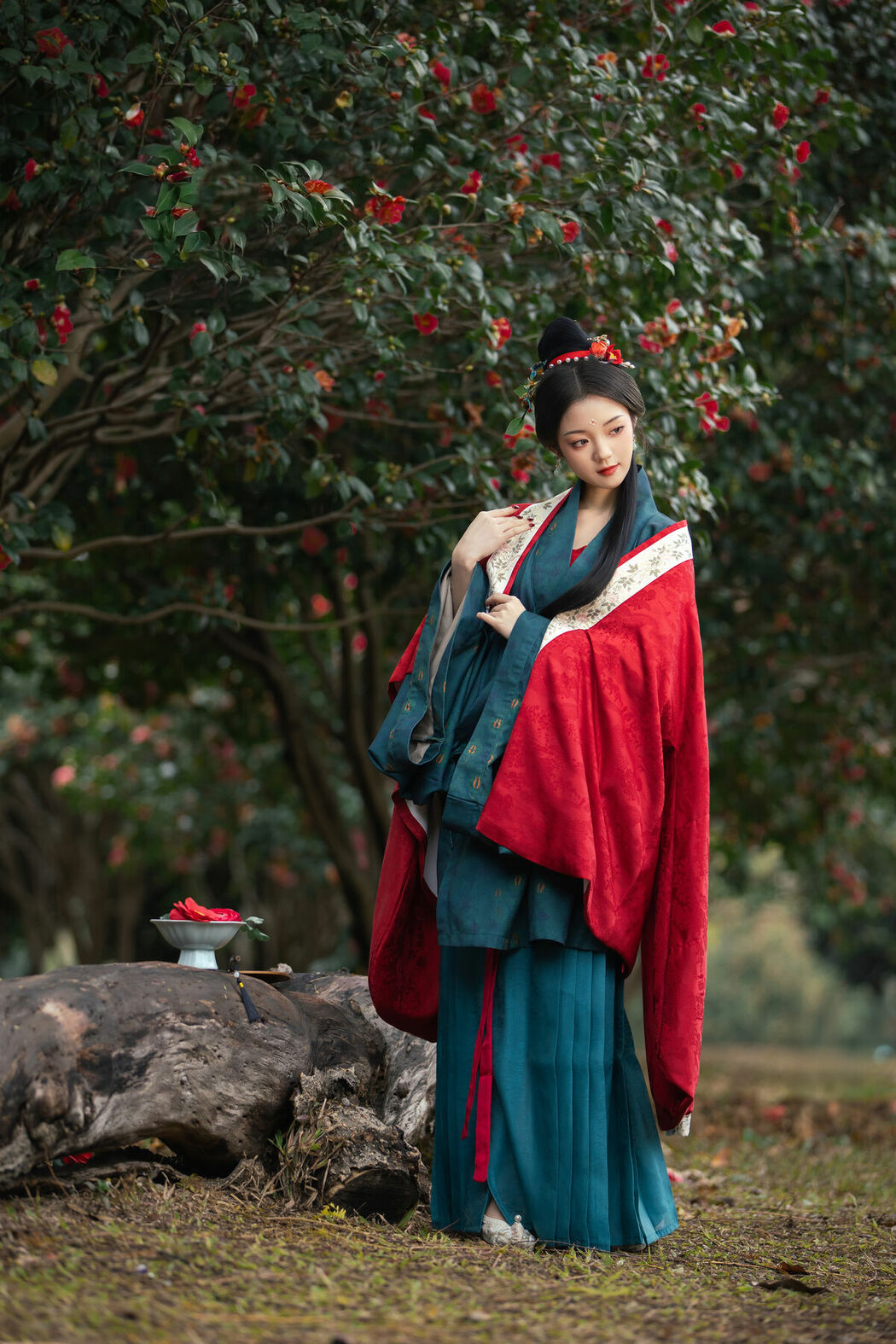 YiTuYu艺图语 Vol.8689 Qi Ni Si Mao (41P)