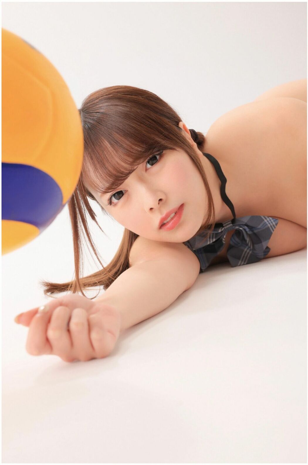 JP Ranran 蘭々 – Prestige Photobook Absolute Sports Pose 絶対的スポーツポーズ集 Part02 (34P)