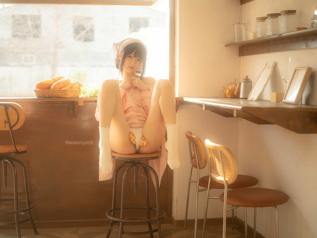 Coser@NAGISA魔物喵 – 2025年08月1000日元订阅 Part01 (66P – 2V)