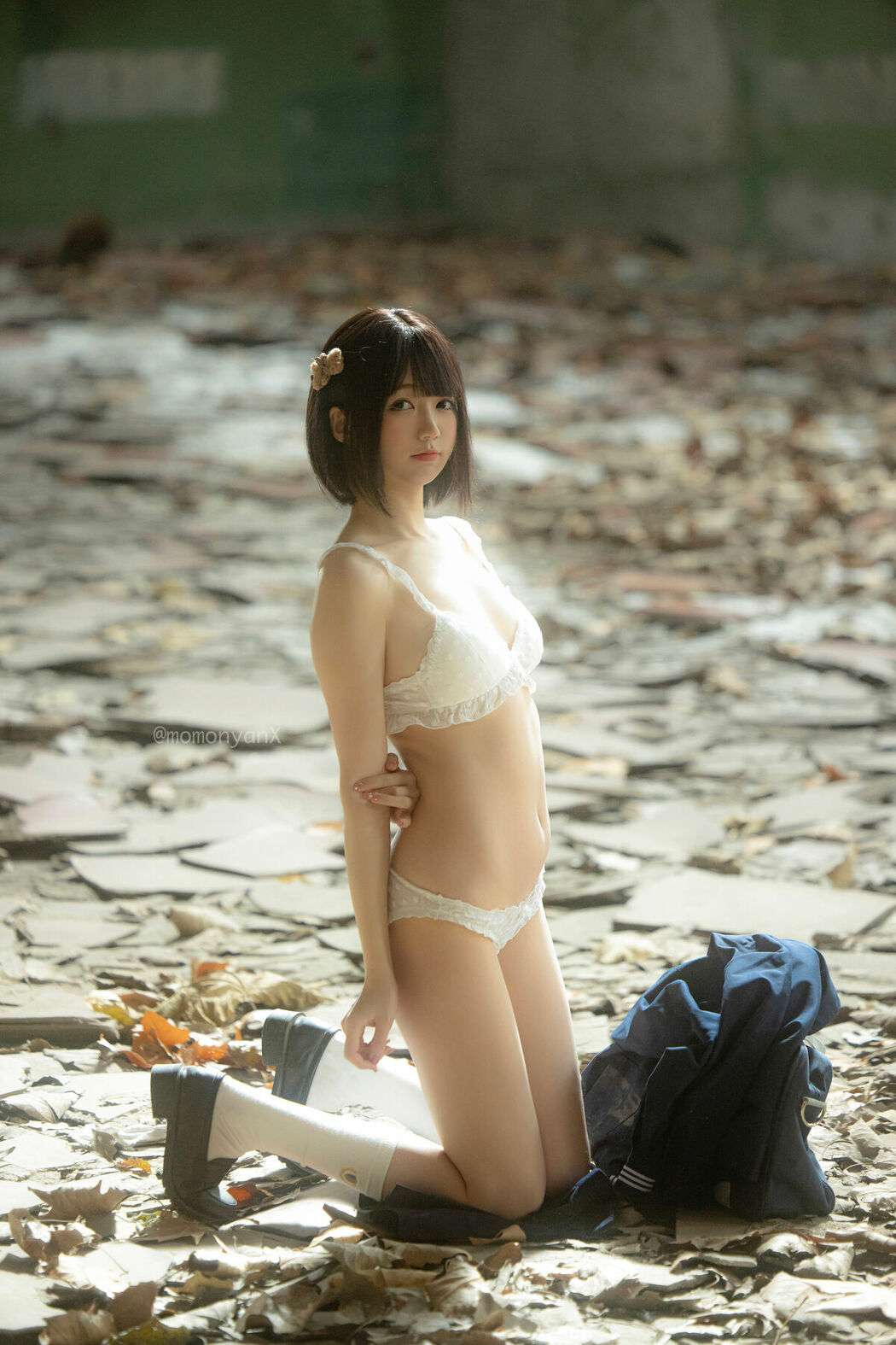 Coser@NAGISA魔物喵 – 2025年08月1000日元订阅 Part01 (66P – 2V)