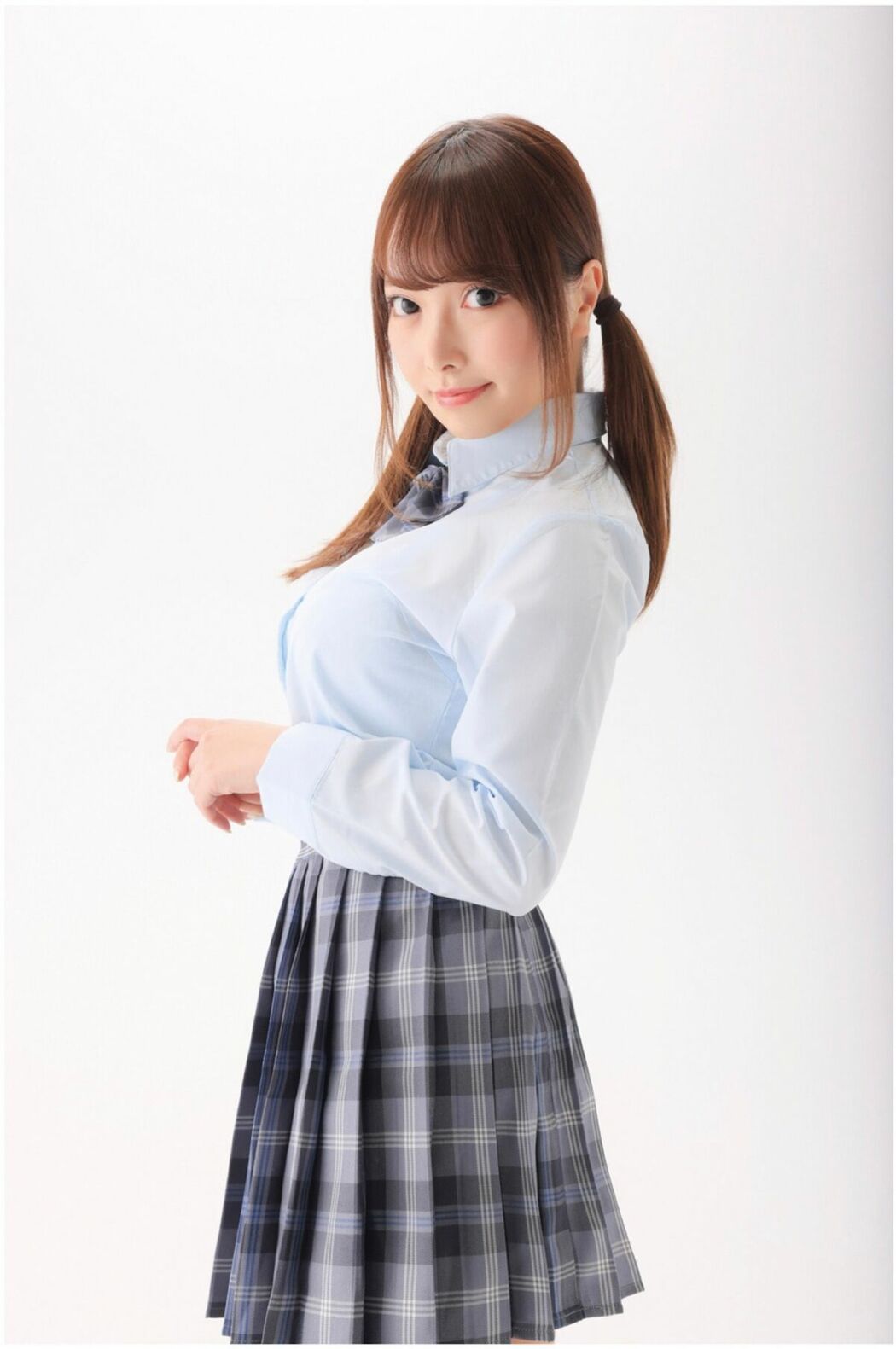 JP Ranran 蘭々 – Prestige Photobook Absolute Sports Pose 絶対的スポーツポーズ集 Part01 (37P)