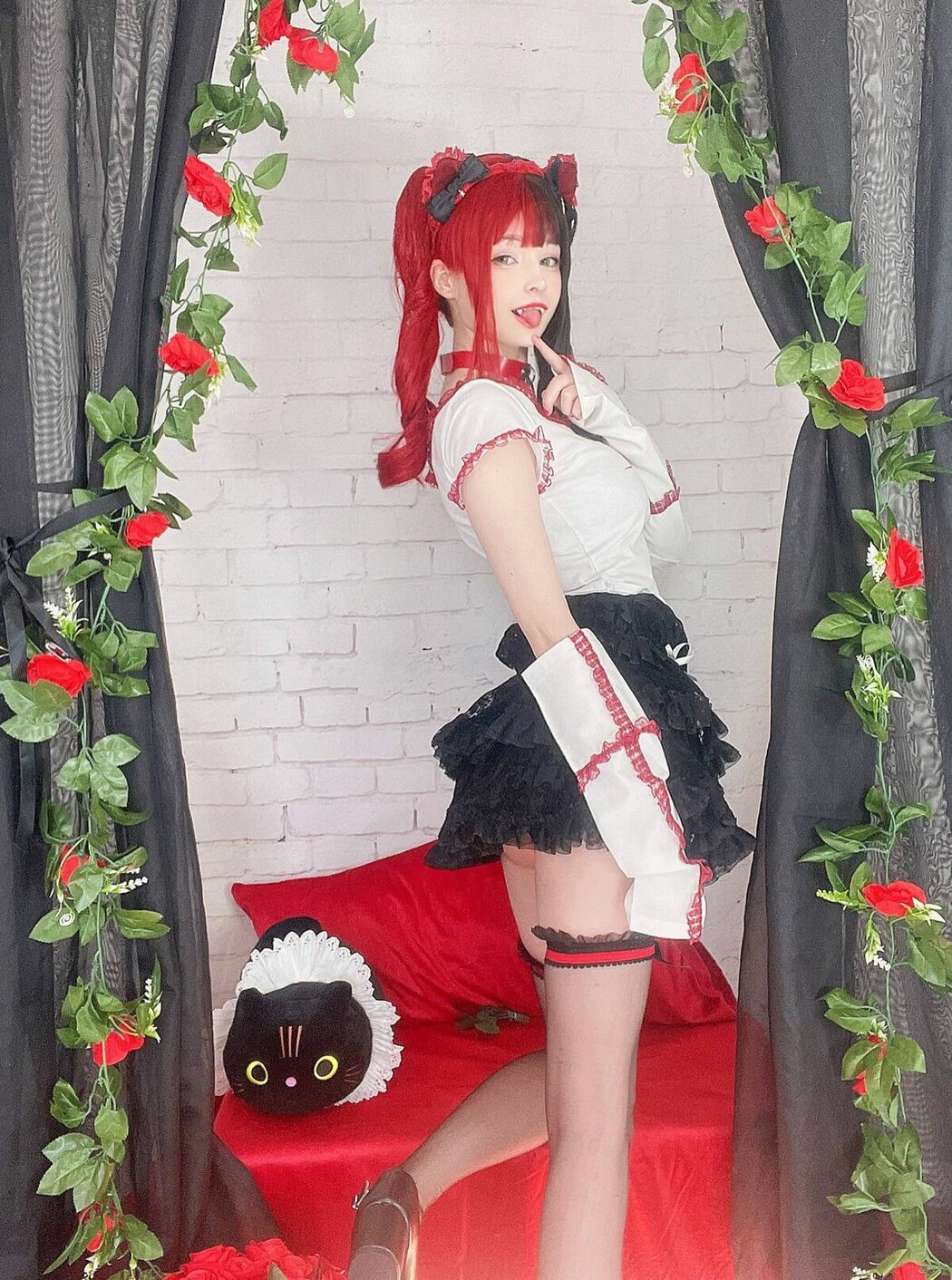 Coser@Hidori Rose – Hina Roselia (58P – 1V)