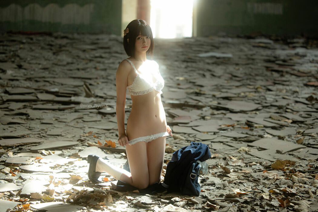 Coser@NAGISA魔物喵 – 2025年08月1000日元订阅 Part01 (66P – 2V)