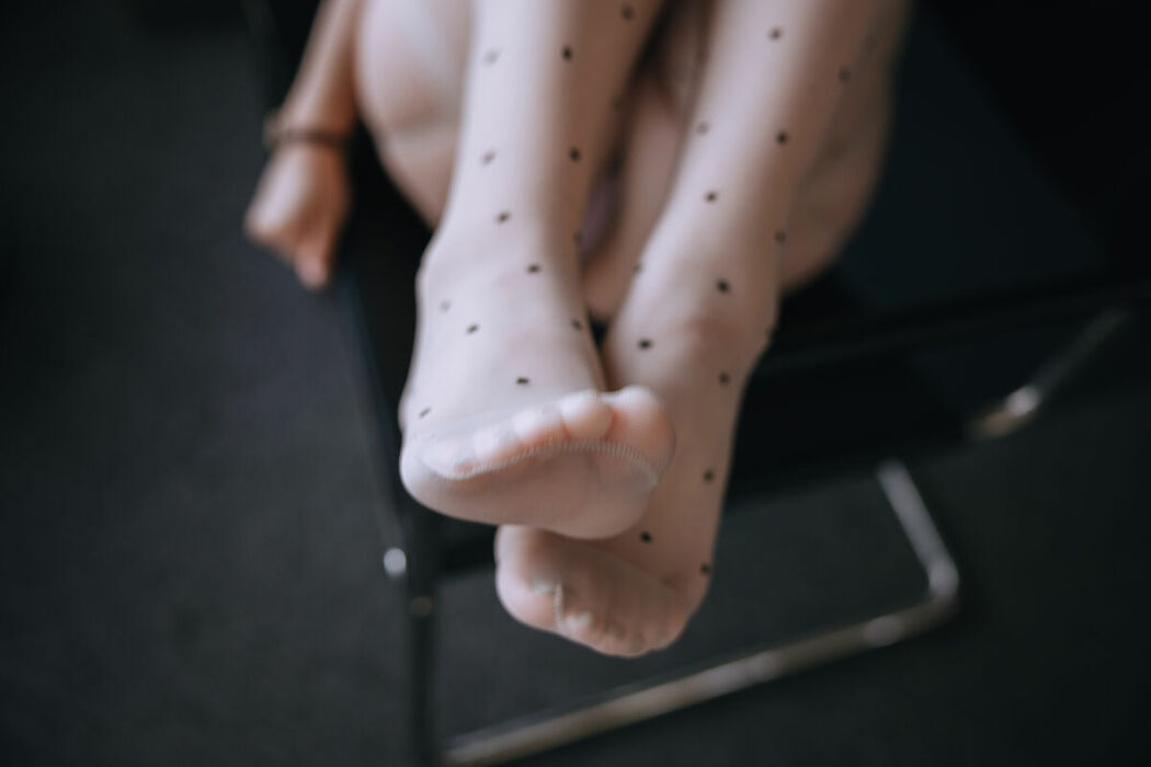 Coser@日奈娇 – 前妻的诱惑 Part03 (61P)