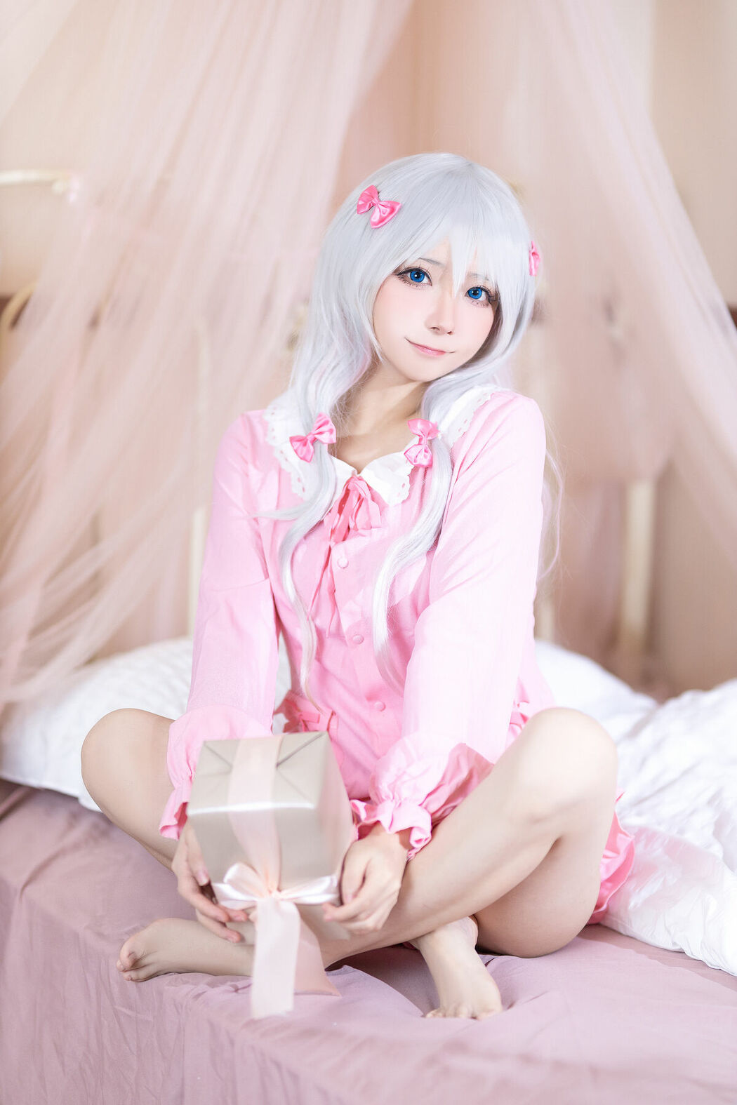 Coser@是三不是世w – 纱雾 埃罗芒睡衣 (28P)