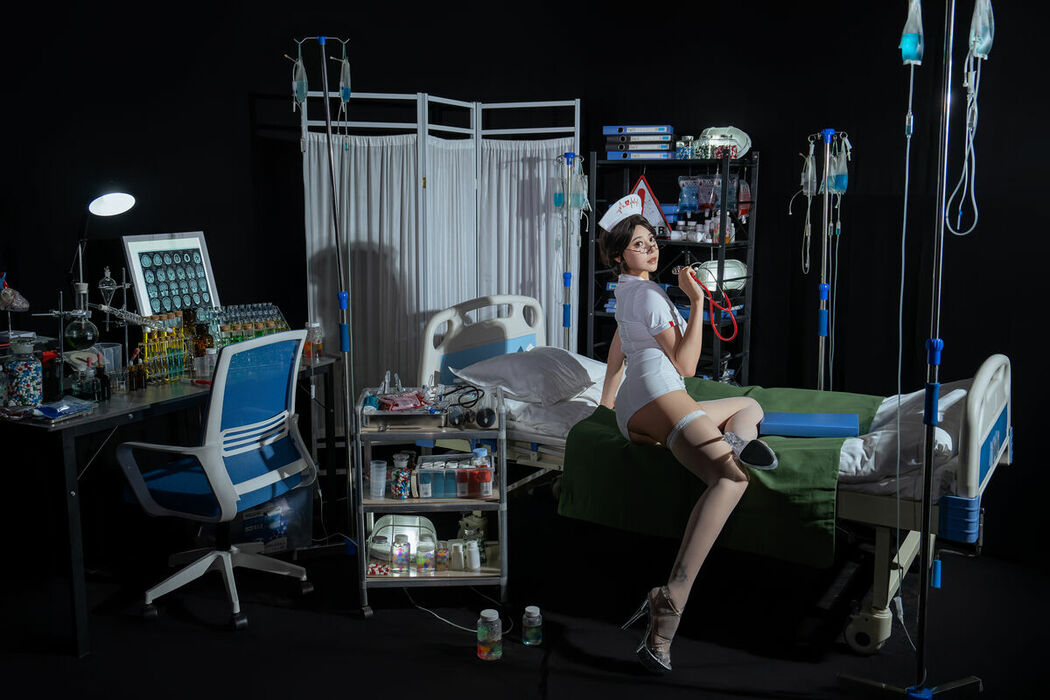 Coser@奈汐酱nice – 心动护士 (81P – 1V)