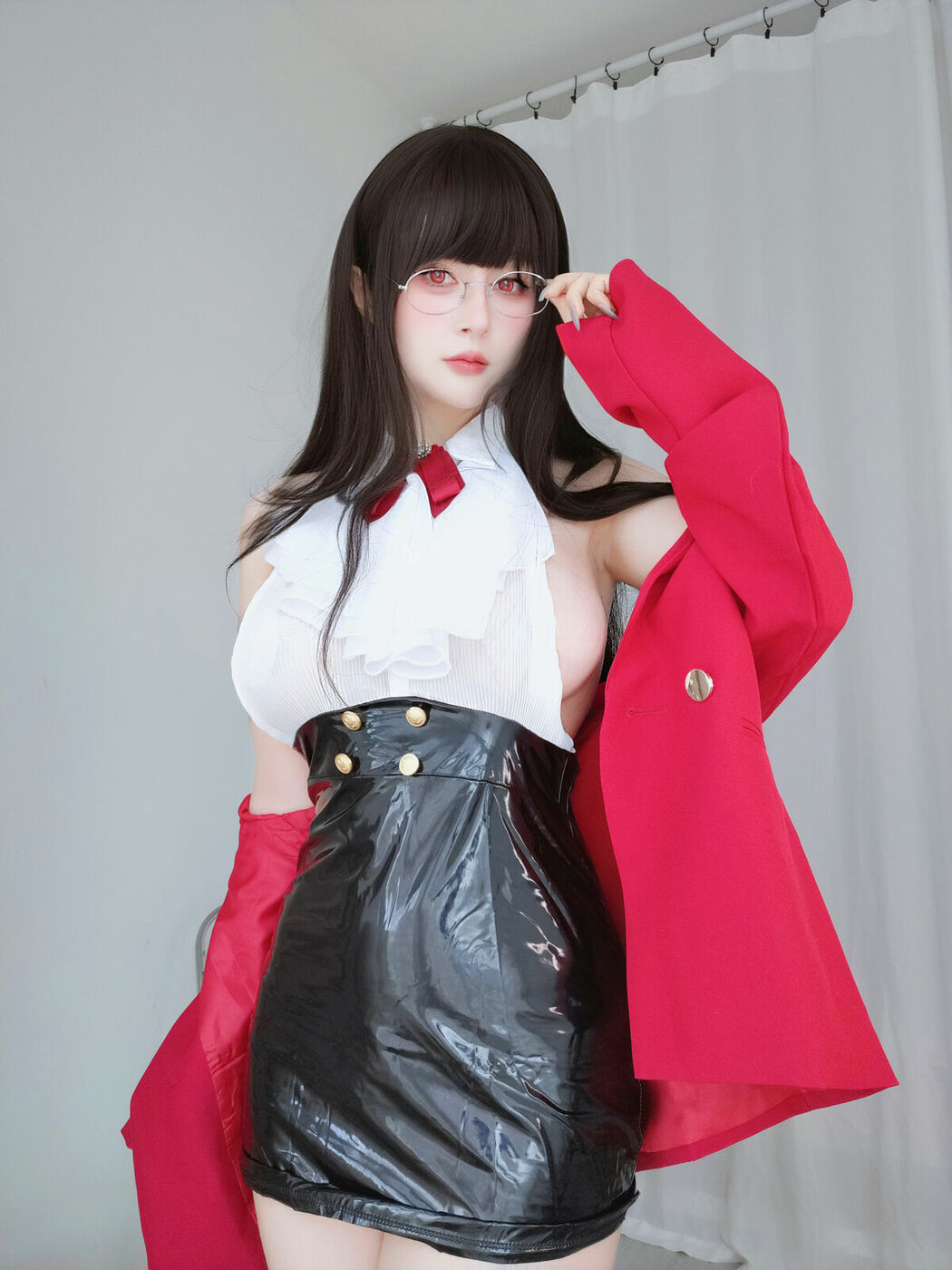 Coser@白银81 – Fantia 2024年11月会员合集16套 Part02 (69P)