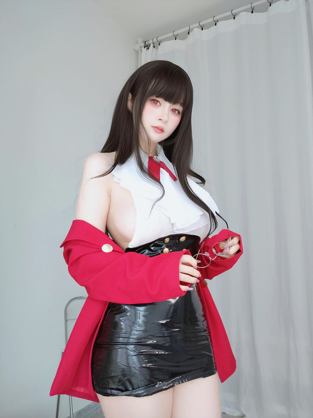Coser@白银81 – Fantia 2024年11月会员合集16套 Part02 (69P)