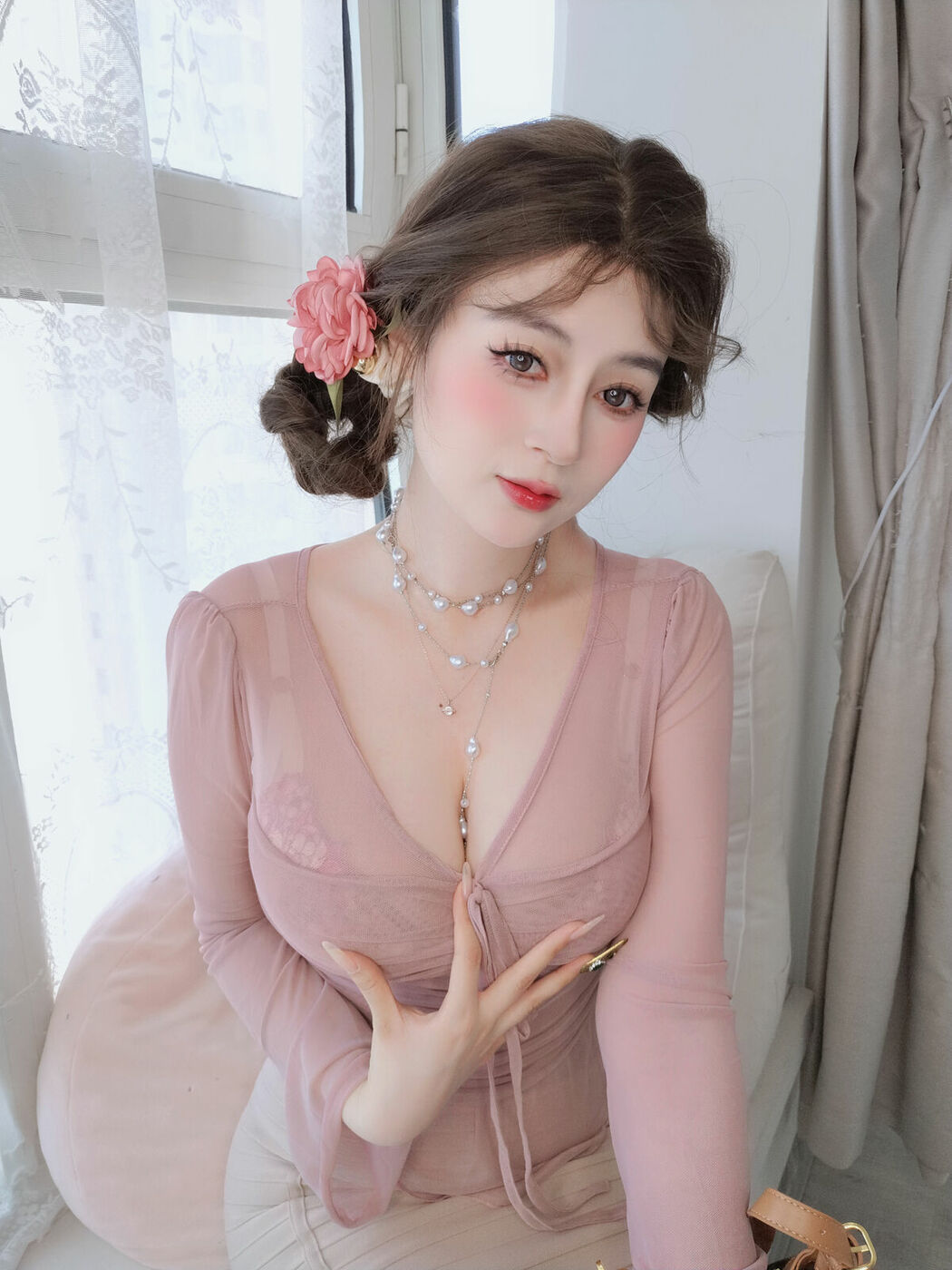 Coser@白银81 – Fantia 2024年11月会员合集16套 Part02 (69P)