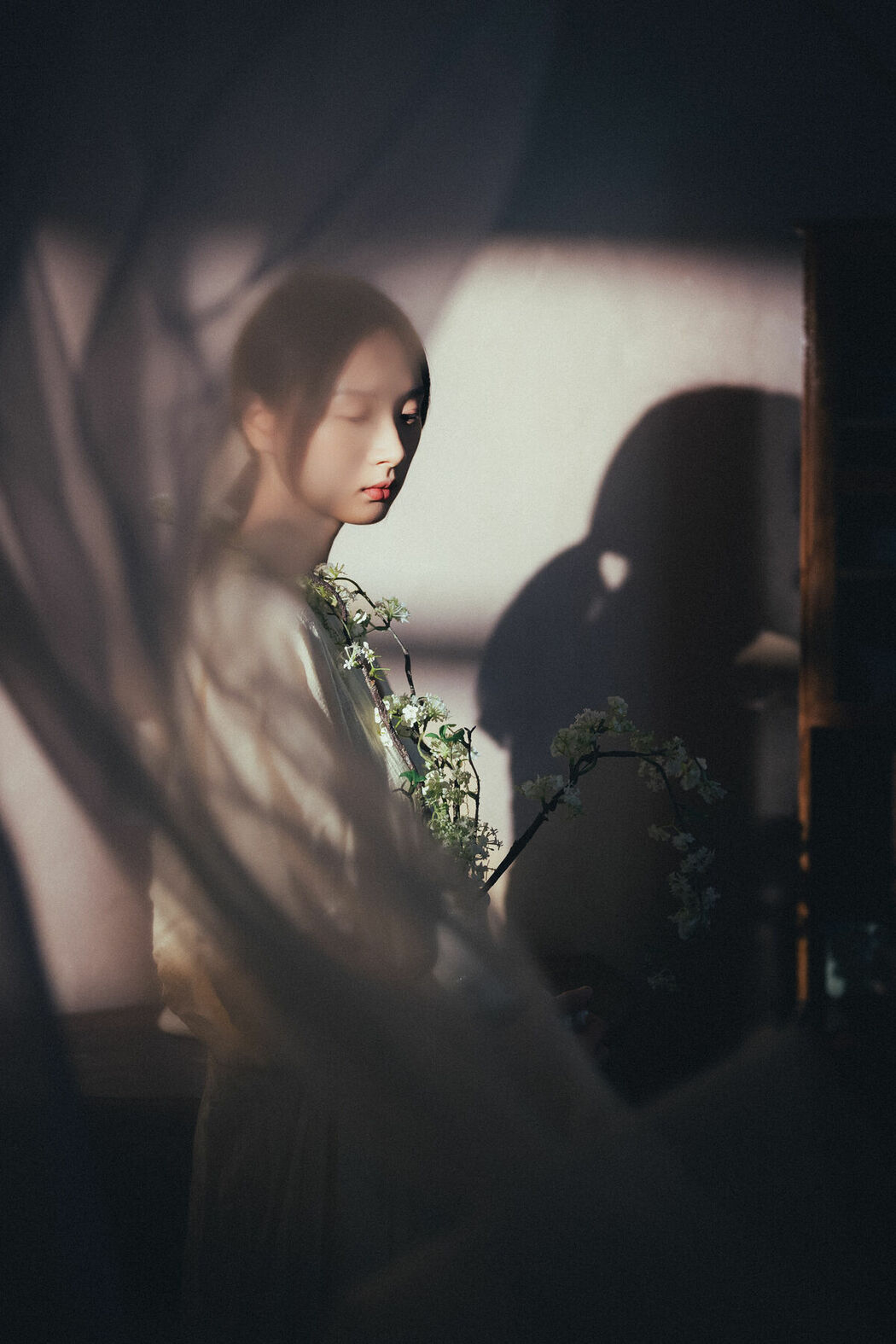 YiTuYu艺图语 Vol.8717 Fang Xiu (27P)