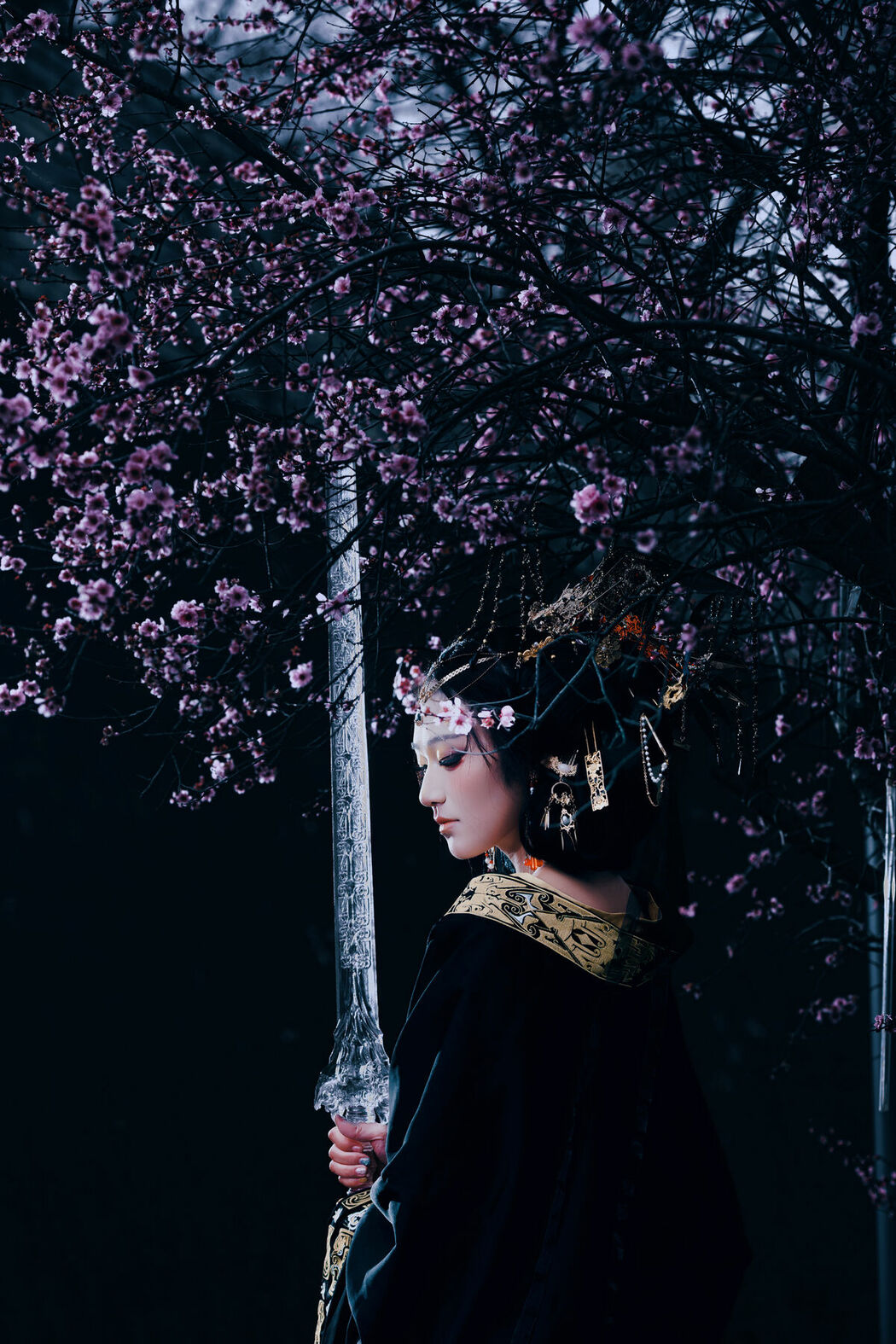 YiTuYu艺图语 Vol.8704 Xiao Hong (44P)