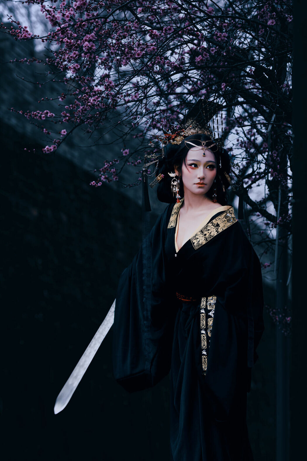 YiTuYu艺图语 Vol.8704 Xiao Hong (44P)