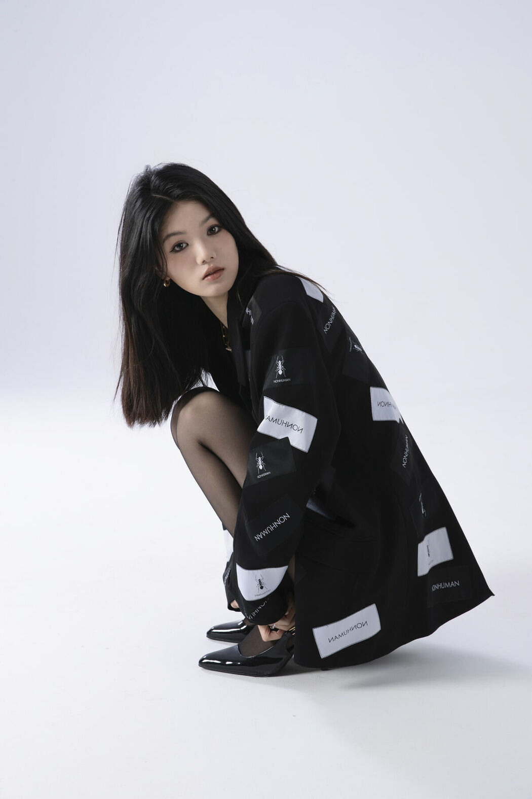 YiTuYu艺图语 Vol.8698 Jing Zi (30P)