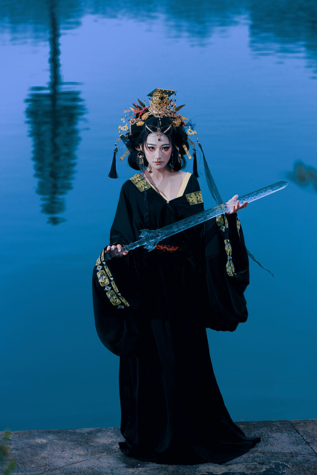 YiTuYu艺图语 Vol.8704 Xiao Hong (44P)